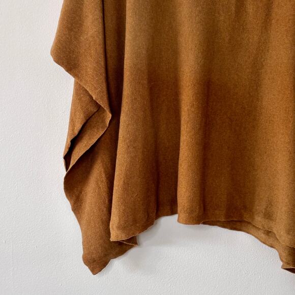 Banana Republic Oversized Knit Poncho Sweater Camel Quarter Zip Pre-Loved - Picture 11 of 12